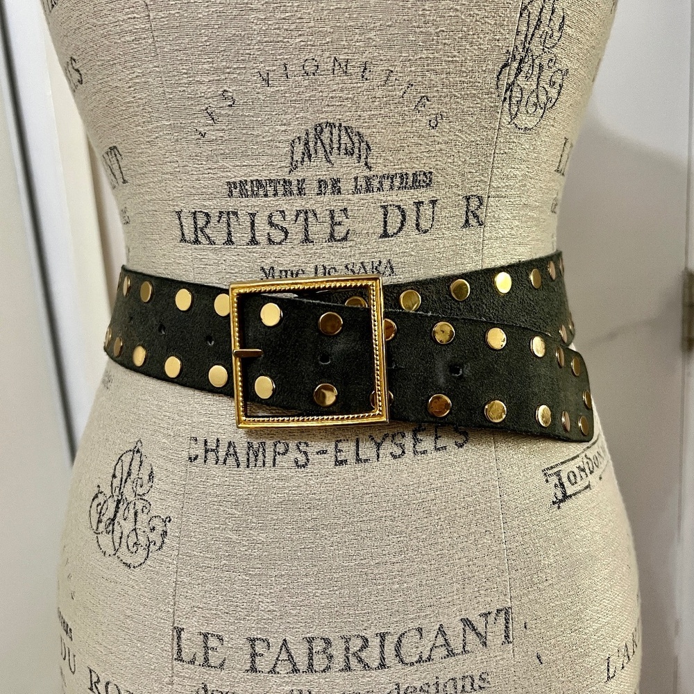 VINTAGE 80s Sage/Olive Suede Gold Tone Bling Studded Fashion Belt - unique! - Picture 1 of 14
